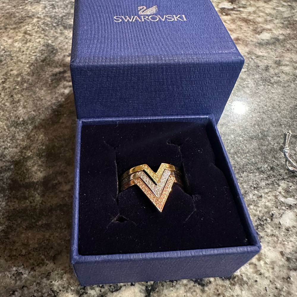 Swarovski V Rings NWT